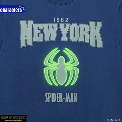 Marvel Men Spider-Man Glow In The Dark T-Shirt // Relax // - เสื้อยืดผู้ชายทรงลีแลคเรืองแสงในที่มืด