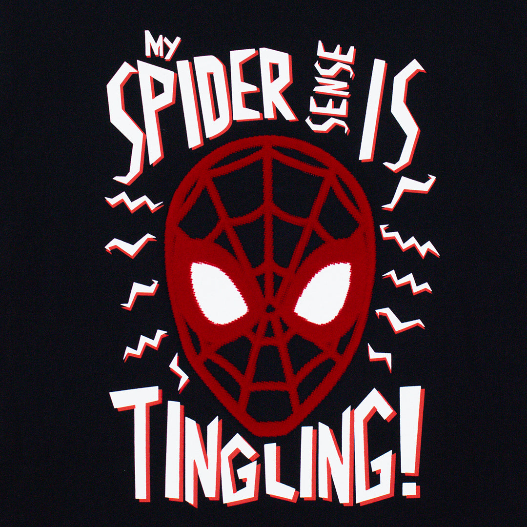 Marvel Men Spider-Man Flock Print T-Shirt(ทรง Relax) - เสื้อมาร์เวลผู้ชายพิมพ์กำมะหยี่ ลายสไปเดอร์แมน