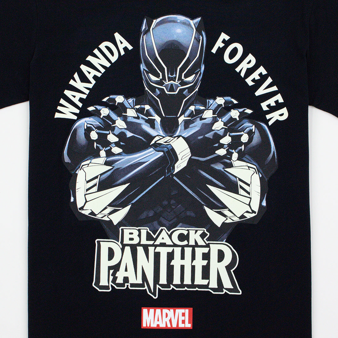 Marvel Men Black Panther Wakanda Forever Glow In The Dark T-Shirt(ทรง Relax) - เสื้อยืดผู้ชายลายแบล็คแพนเตอร์ เทคนิคเรืองแสงในที่มืด
