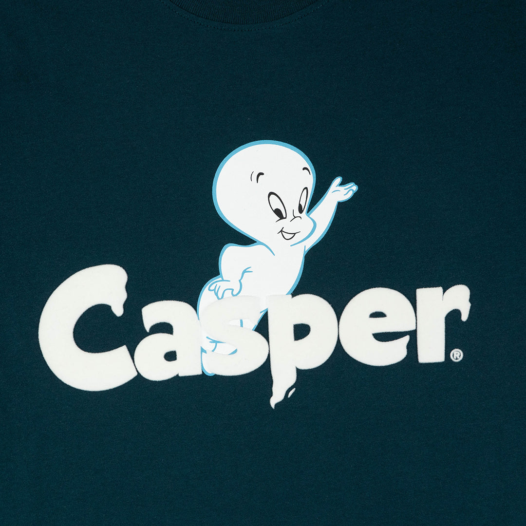 Universal Studios Men Casper Flock Print Logo T-Shirt - เสื้อผู้ชายยูนิเวอร์แซล สตูดิโอ พิมพ์กำมะหยี่ลายแคสเปอร์ ผีน้อยน่ารัก
